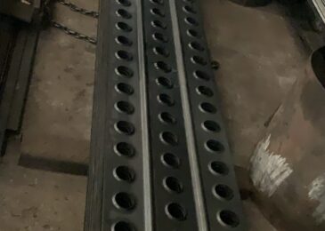 Dập lỗ , tạo nếp dài 3M 2 42e29a8943e280bcd9f3